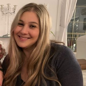 Meet your Posher, Erin